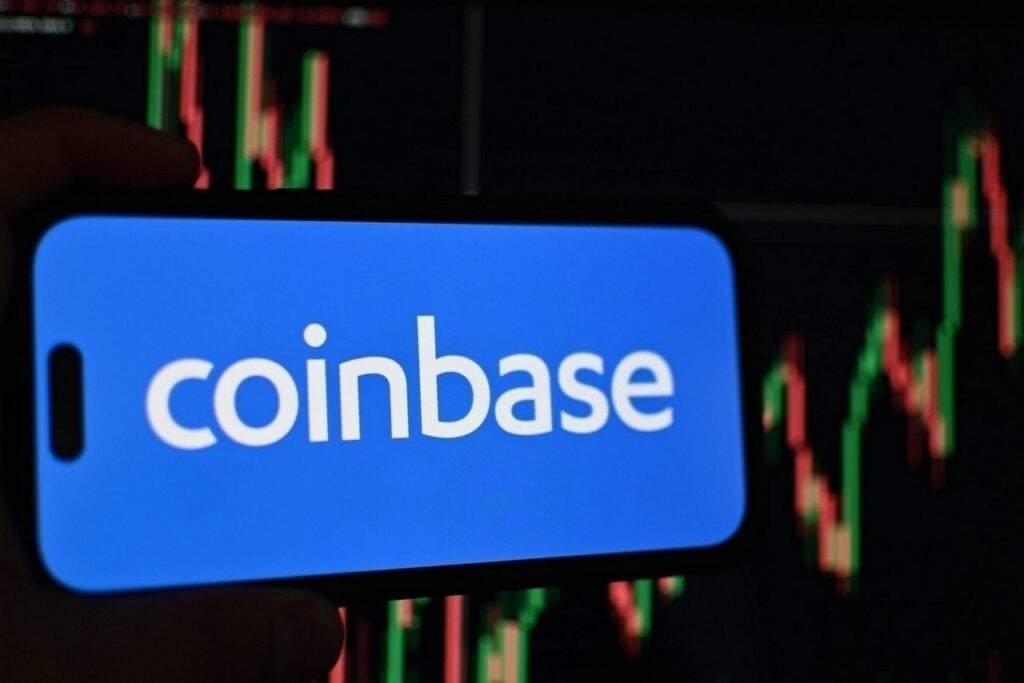 Acciones de Coinbase (COIN) reciben espaldarazo de JP Morgan y apuntan a nuevo impulso alcista