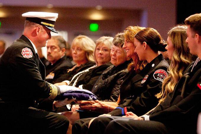 Procession, service honors Kent-based Puget Sound Fire deputy chief
