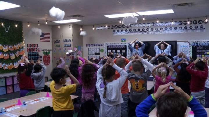 Huntingburg Elementary students reaping bilingual benefits of DLI program