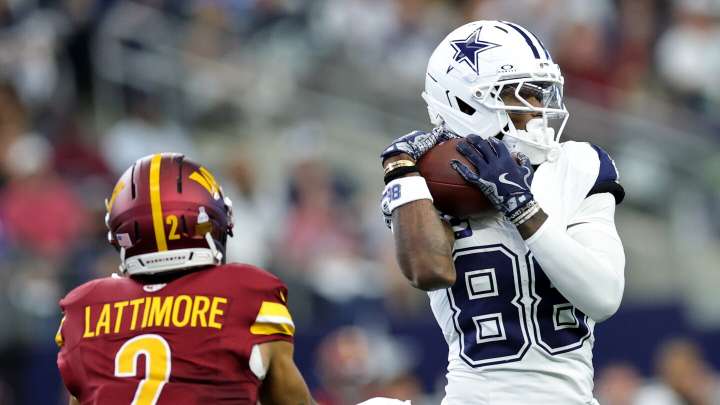 Cowboys lead Commanders 27-15 at halftime
