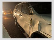 UP Minister narrowly escapes collision with truck on Agra-Lucknow Expressway [ FULL VIEW ]