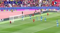 El golazo 'futsalero' de Iker Bravo ​que da vida España... ¡y&nbsp; mata a Brasil!
