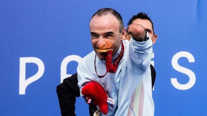Un ejemplo de resiliencia que vuelve a ser campeón del mundo con 50 años