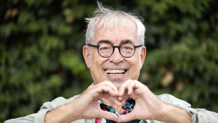 Alfred Picó, profesor de comunicación: “¡Responde los watsaps! Un silencio es más cruel que un no”