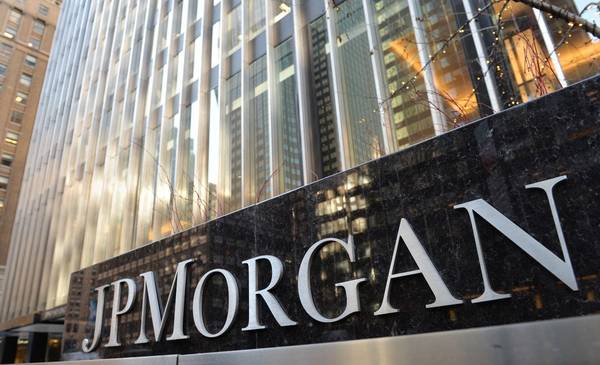 Cómo el JP Morgan operó contra la ley de DNU en el Congreso