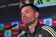 Xabi Alonso no contesta al "roban y se quejan" de Lamine Yamal: "Hay muchas declaraciones de gente del Barcelona"