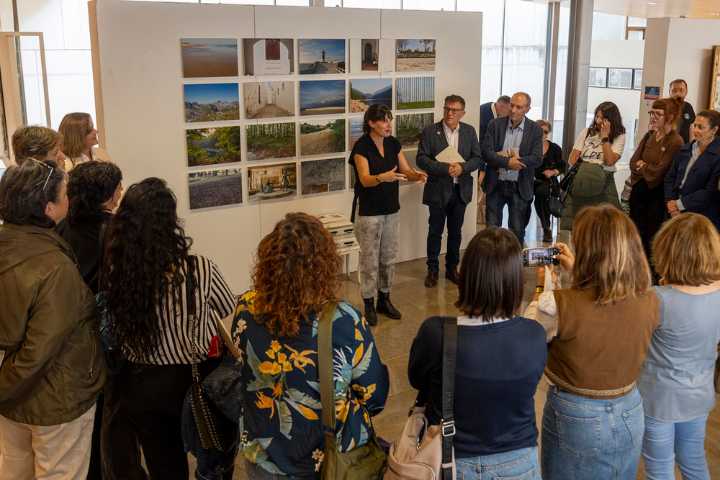 Inauguran la muestra Mujeres en el Arte XI Premios Amalia Avia