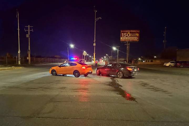 Choque en Juan Pablo II por no respetar preferencia vial