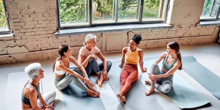 Ni pilates ni bicicleta: el mejor ejercicio para que las mujeres de 50 años quemen la grasa abdominal y mantengan la masa muscular