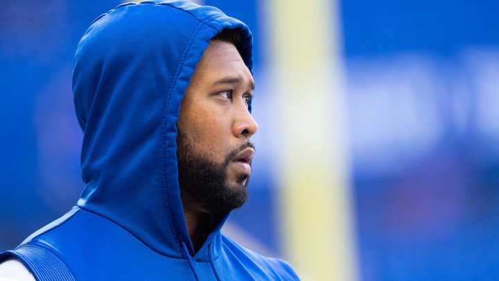 DeForest Buckner wears Indiana University gear after losing bet to Colts owner
