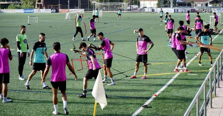 No volver de vacío, objetivo del Ourense CF en su visita al Cacereño
