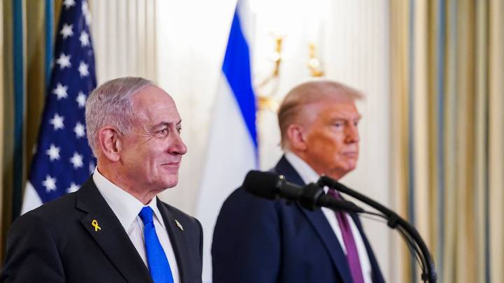 Trump pide a Israel que detenga los bombardeos sobre Gaza tras la respuesta de Hamás sobre el plan de paz