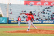 Eybersson Polanco gana emotivo juego para las Águilas y demuestra su importancia para el equipo