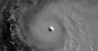 El huracán “Melissa” alcanza furia de categoría 5; Jamaica está en alerta por impacto