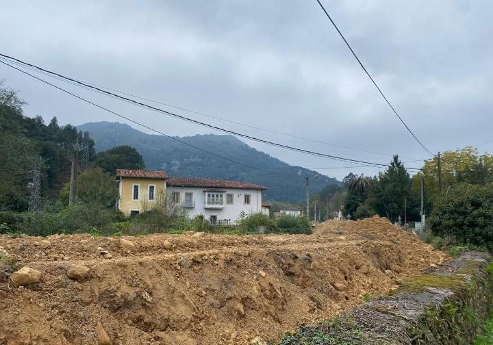 Denuncian una canalización que genera gran duda en Ampuero