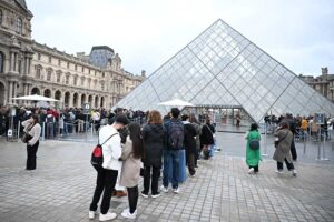 The Louvre’s crown jewel heist is now a race against time for authorities