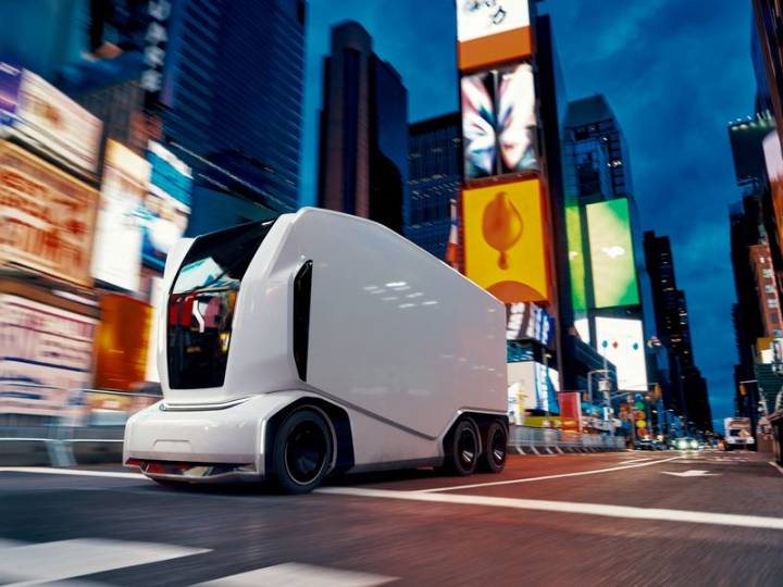 Self-driving truck company Einride raises $100 million