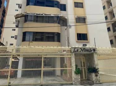 Septuagenario falleció al caer de un edificio en Maracay (+Detalles)