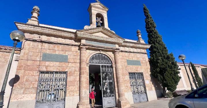 Servicio especial de autobuses por el Día de Todos los Santos en Salamanca capital: consulta los horarios