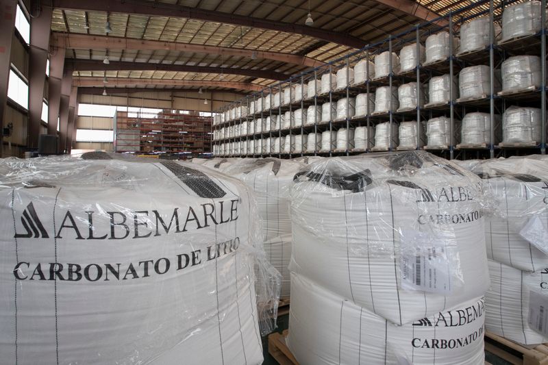 Albemarle to divest Ketjen control, Eurecat stake in $660 million deal