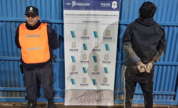 Detuvieron a un hombre por robar cables en un frigorífico de la ciudad