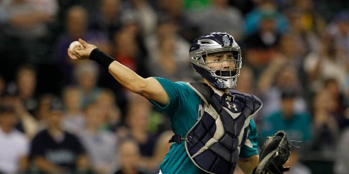 Former Seattle Mariner Jesús Montero dies in Venezuela two weeks after motorcycle crash