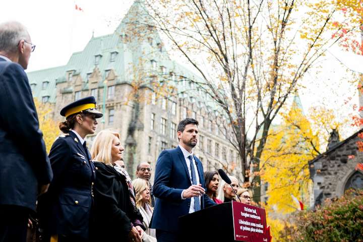 Politics Insider: Ottawa unveils bail reform plan