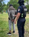 Demoraron a un hombre con 13 pedidos de captura vigentes en el Parque Central