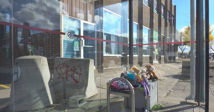 Babies abandoned in Montreal suburb: Should Quebec have 'baby boxes?'