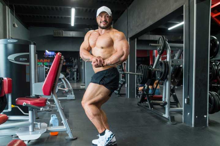Galo Marmolejo fue clavadista, nadador y karateca, pero al final se convirtió en Mr. México