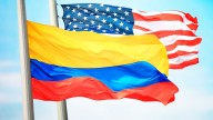 Trump podría anunciar impuestos contra Colombia por apoyar al narcotráfico, advierte senador de EU