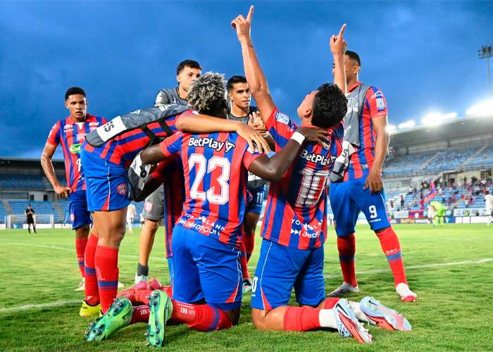 En 14 fechas, 327 goles en 136 partidos, 2,40 por juego