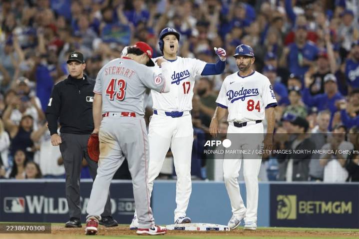 Dodgers avanzan; Yankees fuerzan desempate