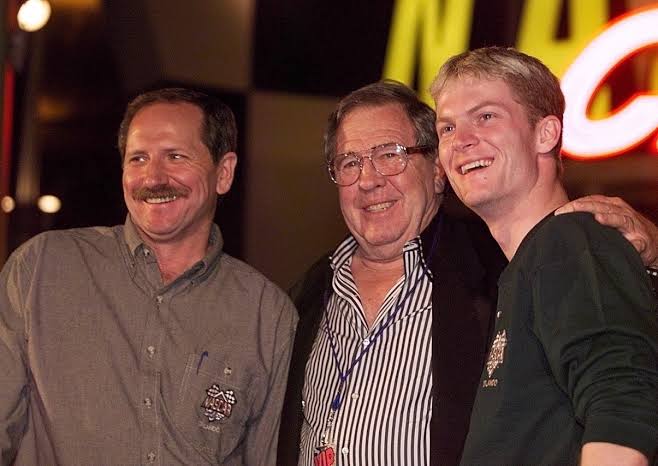 Jimmy Spencer Says Modern NASCAR Is “Corporate” in Front of Bill France’s Leadership When Jimmy Spencer recounted his memories of Bill France Sr., his voice reflected both reverence and frustration. K