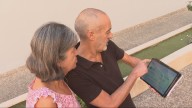 Pruebas que aparecen y desaparecen e informes dobles: las denuncias que ahondan la crisis de los cribados