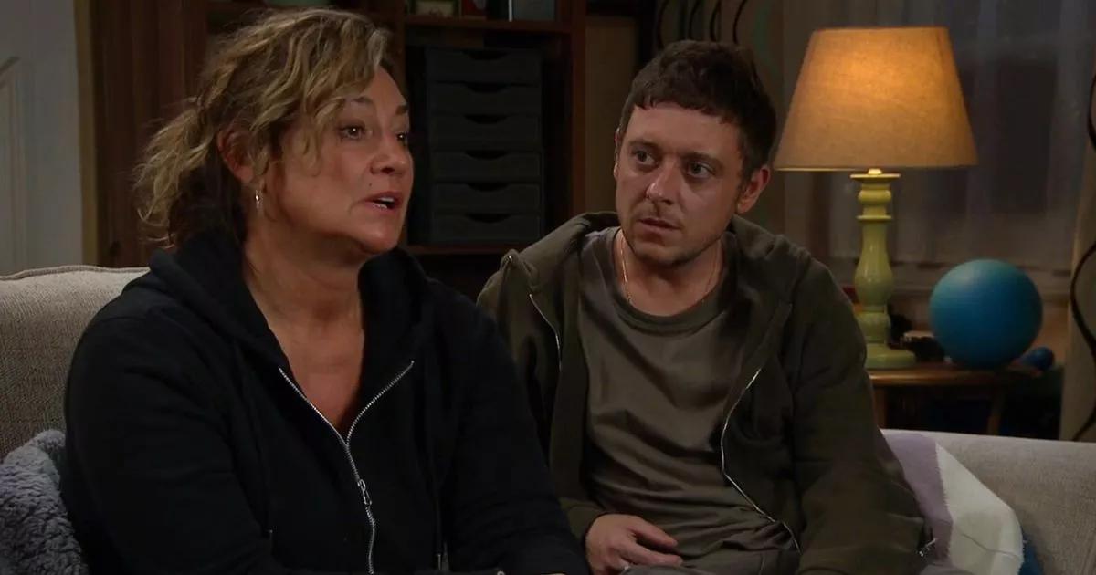 Emmerdale fans 'work out' reason Moira and Isaac Dingle are unwell in sickening twist