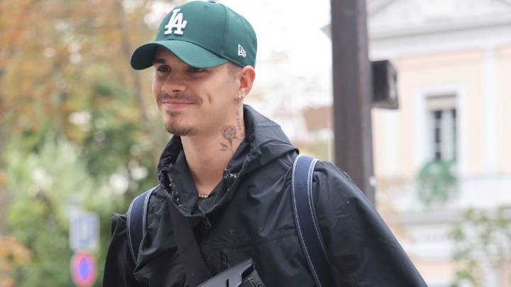 Romeo Beckham debuts new luxury look and fans are all saying the same thing