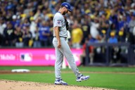 NLDS Game 5: Chicago Cubs lose to Milwaukee Brewers 3