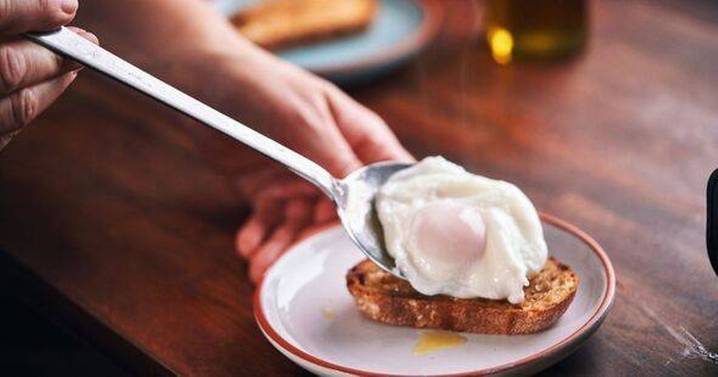 Cook perfectly poached eggs in just 60 seconds using clever kitchen tool