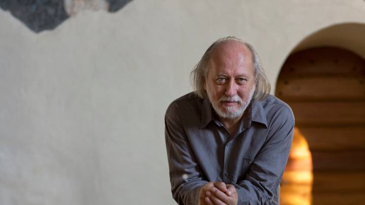 Los libros de László Krasznahorkai, premio Nobel de Literatura 2025, que puede conseguir en Colombia