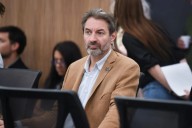 “La ayuda de EE.UU. no es otra cosa que la entrega lisa y llana de nuestra soberanía”, dijo Pablo Carro