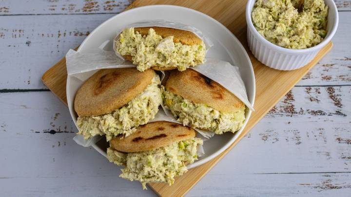 Arepa reina pepiada 100% venezolana: la receta saludable que está inspirada en el país, con vegetales altamente nutritivos