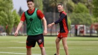 Bernardi emocionado: "El amor y la lealtad por Newell's me hacen estar acá, aunque me digan loco"