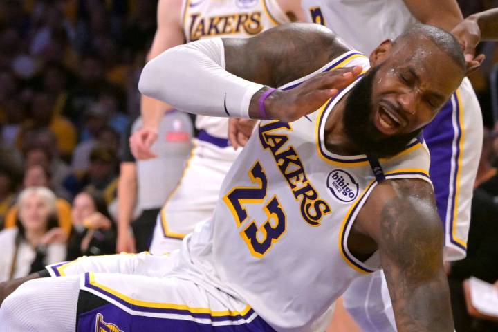 What Happened to LeBron James? Details About Lakers Star’s Sciatica Injury & How Long He’ll Be Out For