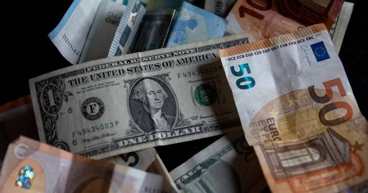 El desembarco en Chile de Denaria, la asociación de defensa del dinero en efectivo