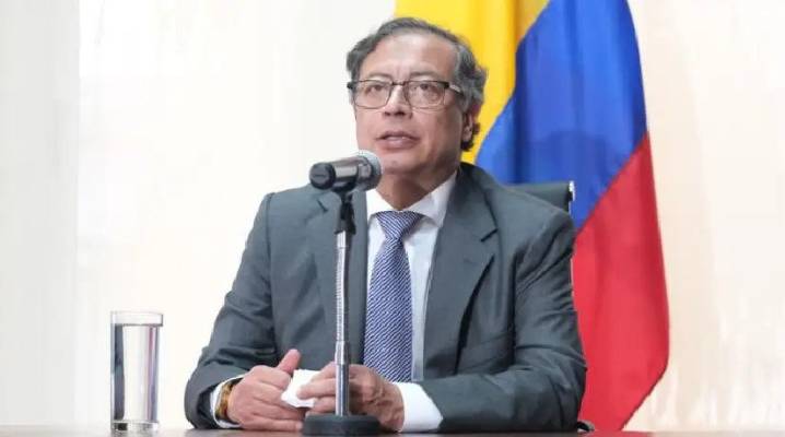 Corte ordena a Petro disculparse públicamente por llamar “muñecas de la mafia” a mujeres periodistas