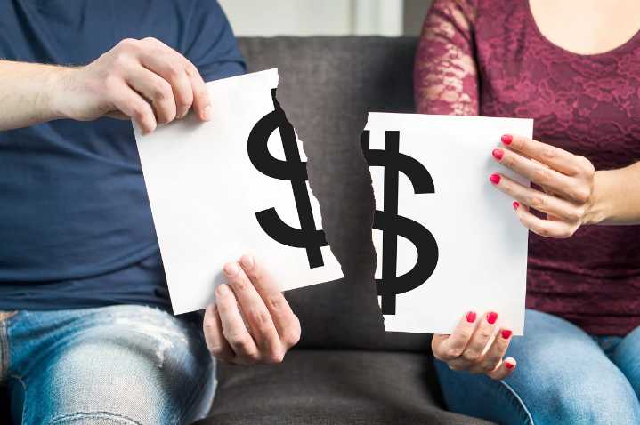 Las tarjetas de crédito un enemigo silencioso de los matrimonios