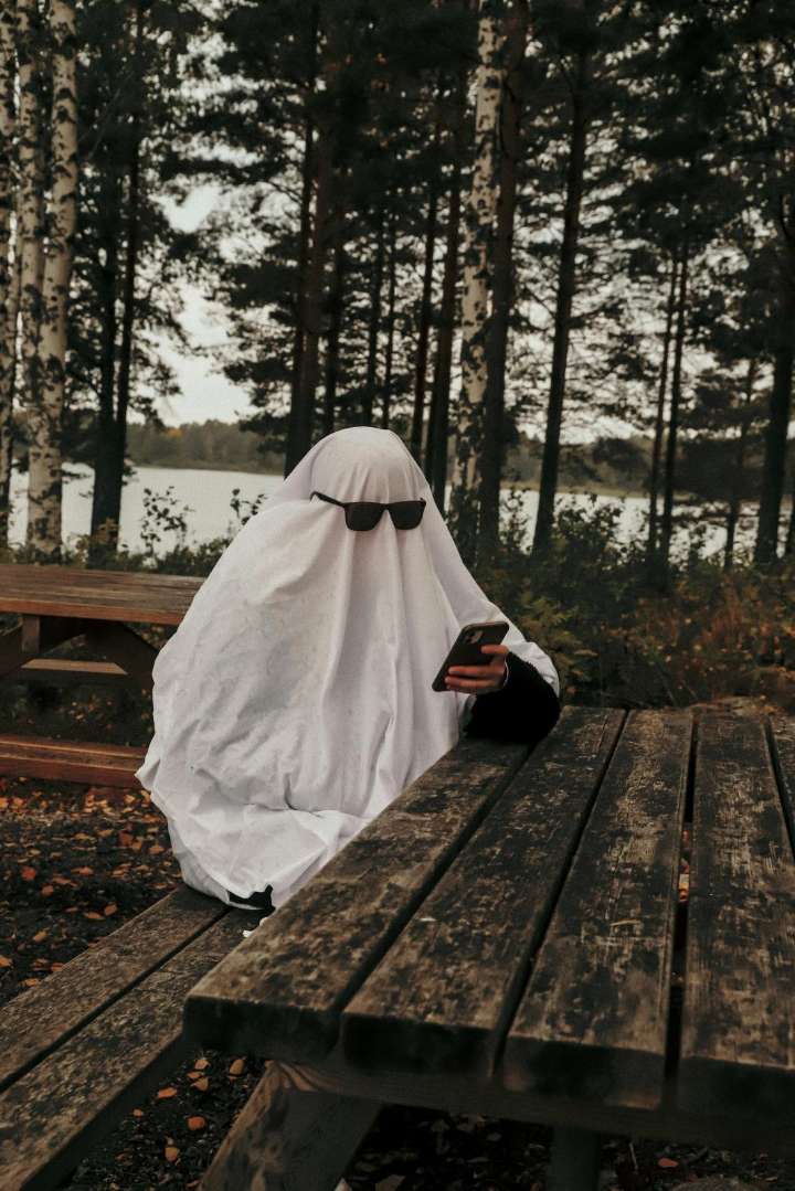 How to Do Sober October (And the Best Products to Get You Through)