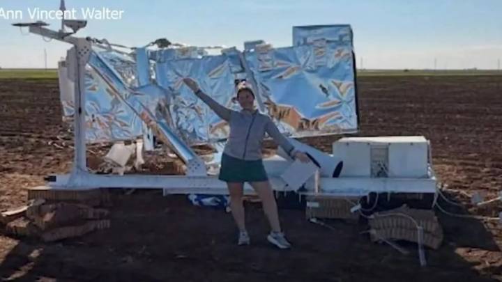 La sorpresa de una familia de granjeros tras la caída de un equipo de la NASA en su terreno