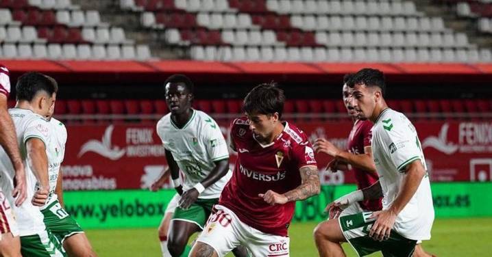 El Antequera, eliminado de la Copa en los penaltis en Murcia